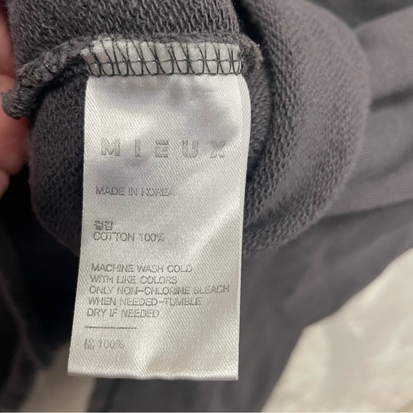 MIEUX UN2 CROP TOP SWEATER sweatshirt shadow gray size 4 (XL) - Picture 7 of 8